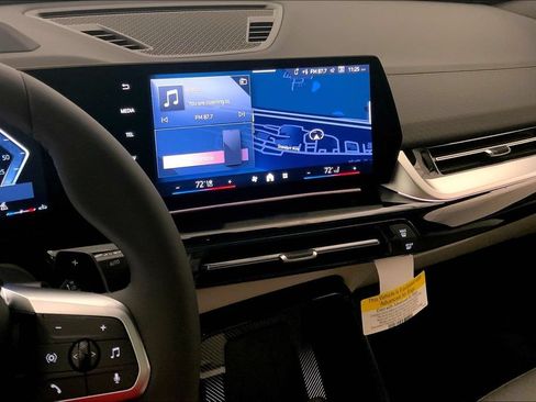 New 2026 BMW X2 xDrive28i w/ Technology Package AWD/4WD image 5