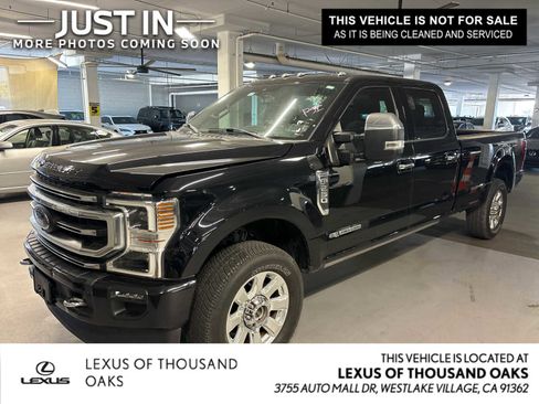 Used 2022 Ford F250 Platinum w/ FX4 Off-Road Package image 1