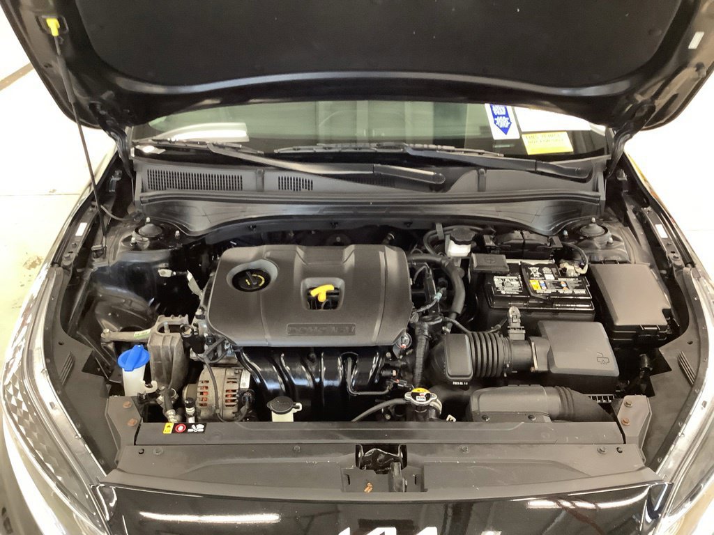 Used 2023 Kia Forte LXS FWD image 15