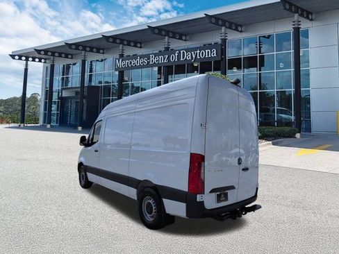 Used 2026 Mercedes-Benz Sprinter 2500 image 6