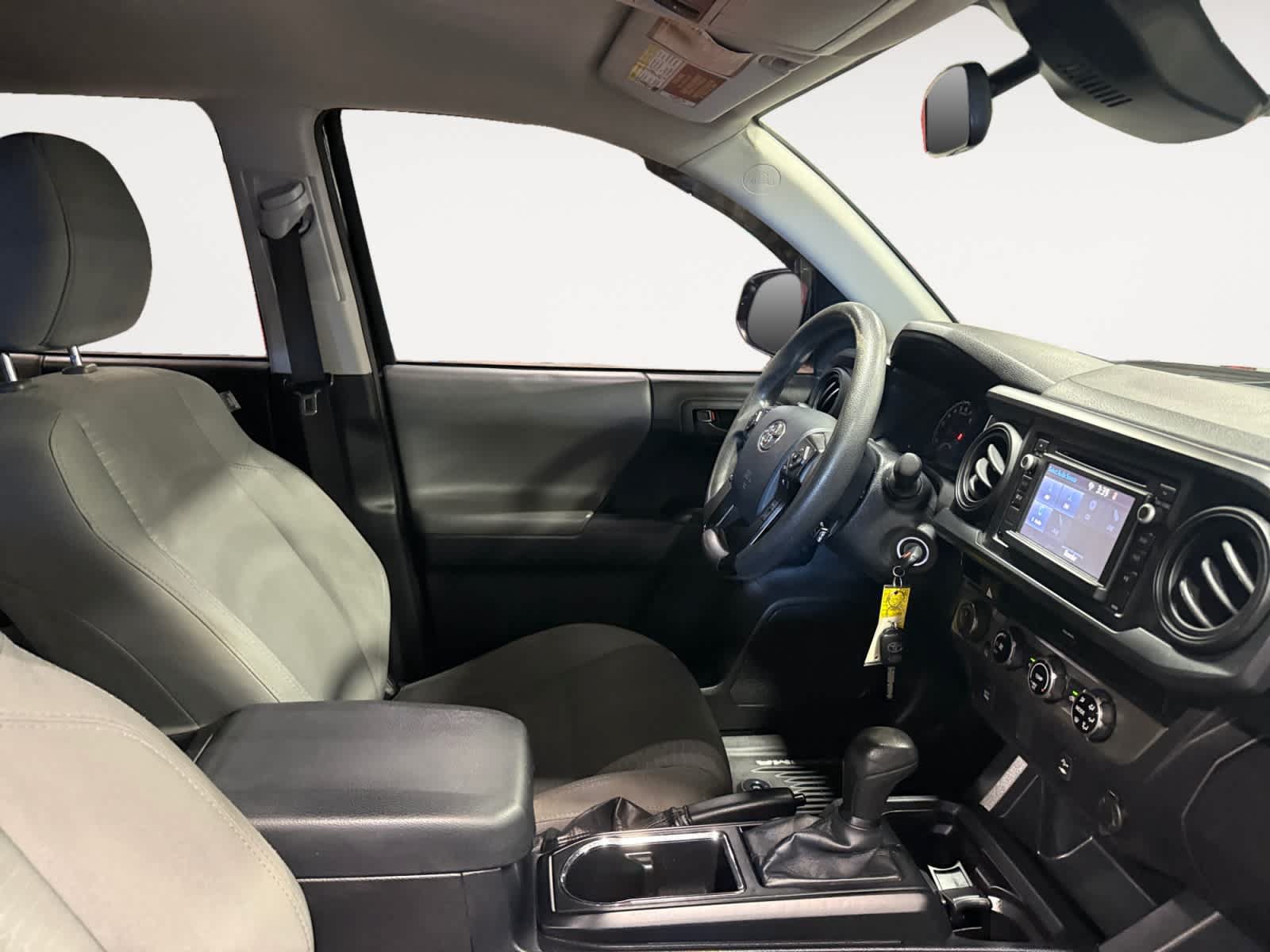 Used 2018 Toyota Tacoma SR w/ SR Convenience Package AWD/4WD image 16