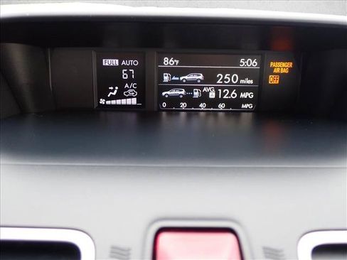 Used 2018 Subaru Forester 2.5i Premium w/ Popular Package #3B AWD/4WD image 19