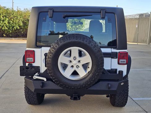 Used 2016 Jeep Wrangler Sport w/ Quick Order Package 24S AWD/4WD image 6