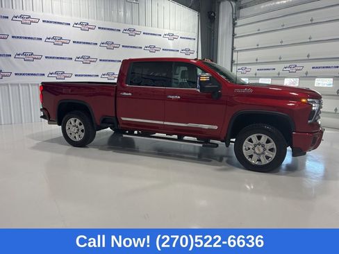 Used 2025 Chevrolet Silverado 2500 High Country AWD/4WD image 10