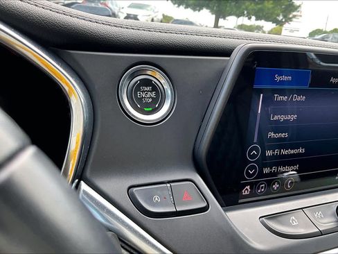 Used 2020 Chevrolet Blazer LT FWD image 32