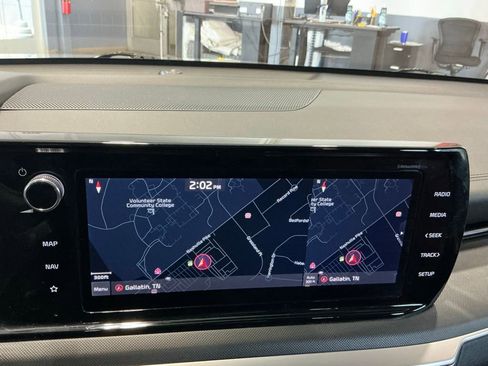 Used 2022 Kia K5 GT-Line w/ GT-Line FWD Premium Package image 11