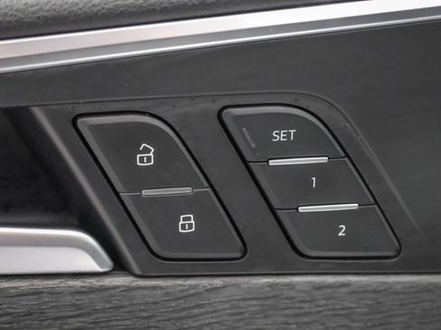 Used 2018 Audi A4 2.0T Ultra Premium Plus w/ Premium Plus Package image 39