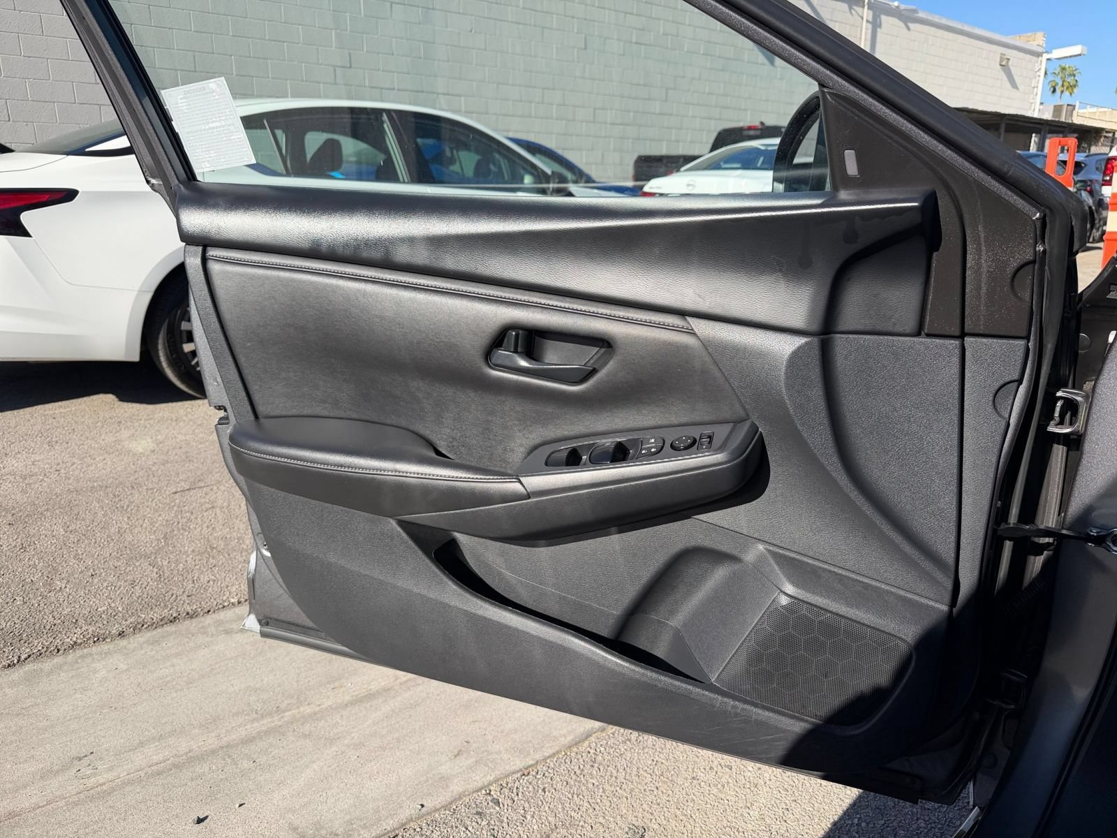Used 2025 Nissan Sentra S FWD image 18