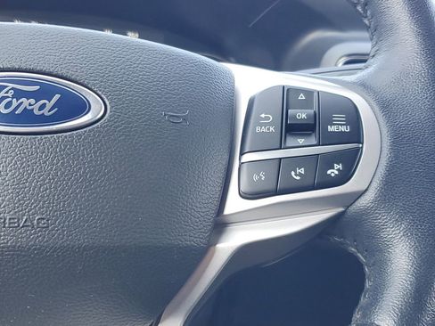 Certified 2022 Ford Explorer XLT w/ Equipment Group 202A image 14