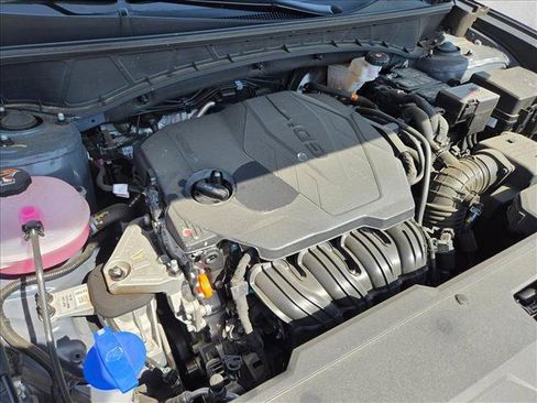 Used 2025 Hyundai Tucson Limited FWD image 24