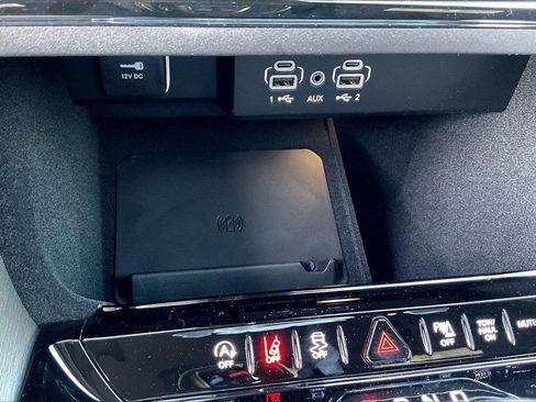 New 2025 Jeep Wagoneer L Series II image 18