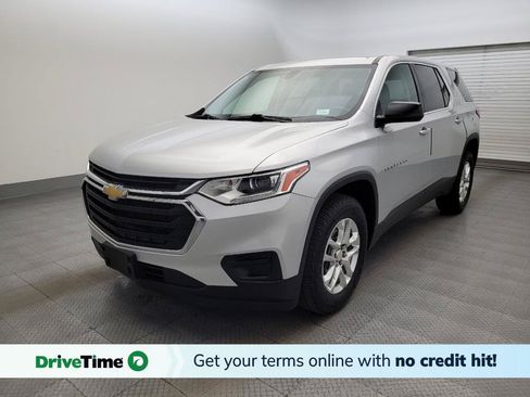 Used 2020 Chevrolet Traverse LS FWD image 1