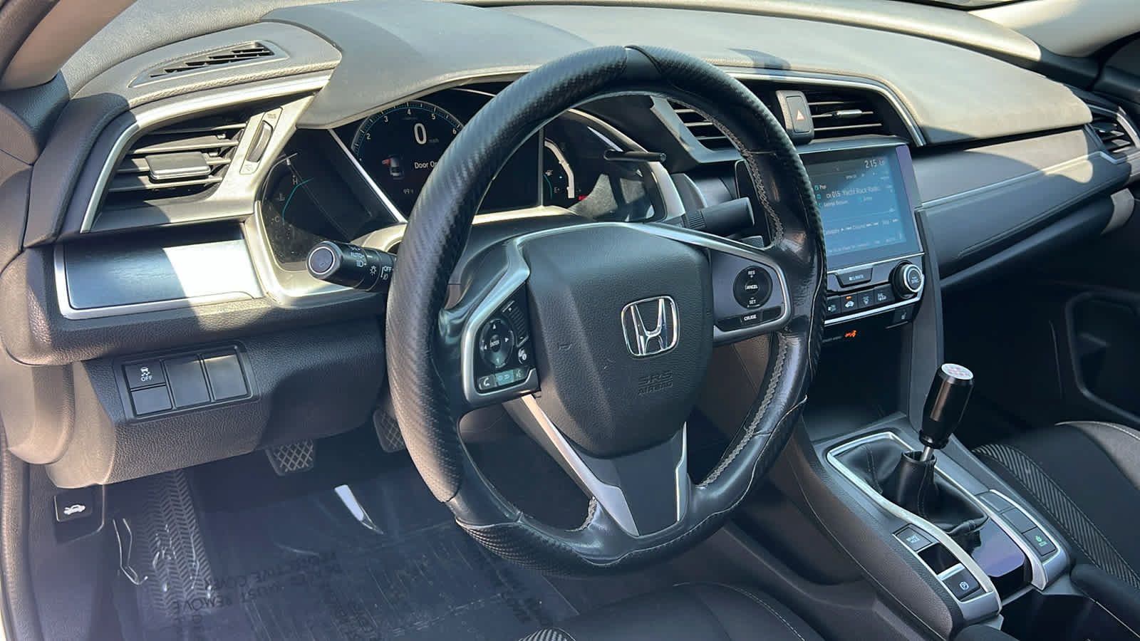 Used 2018 Honda Civic EX-T image 10