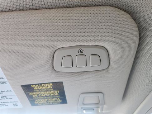 Certified 2022 Lincoln Corsair AWD w/ Premium Package image 39