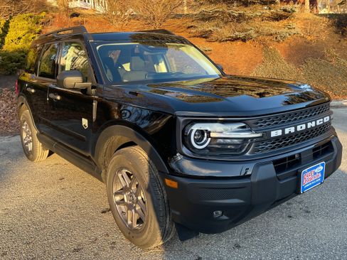 New 2025 Ford Bronco Sport Big Bend w/ Convenience Package AWD/4WD image 4