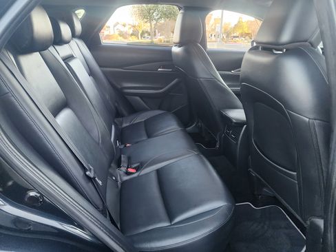 Used 2021 MAZDA CX-30 AWD 2.5 S w/ Select Package image 17