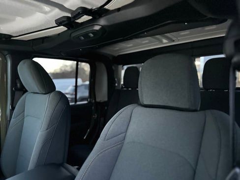 New 2026 Jeep Gladiator Willys image 12