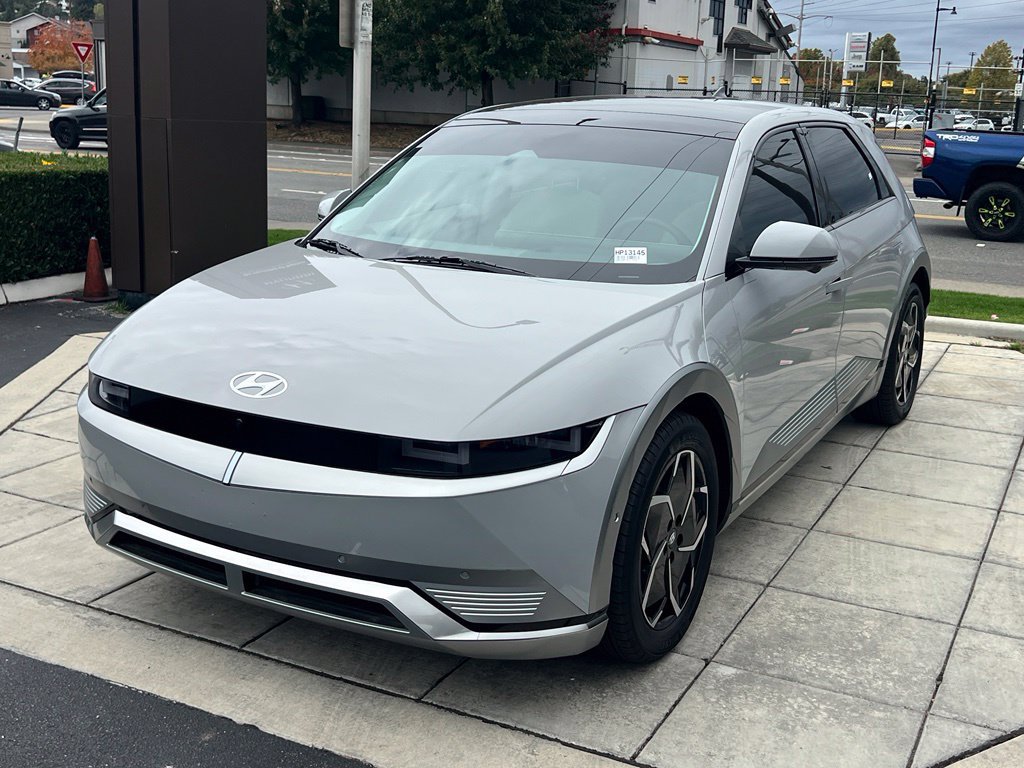 Certified 2024 Hyundai Ioniq 5 Limited RWD image 3