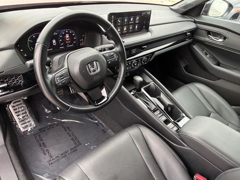 Certified 2024 Honda Accord Sport image 17