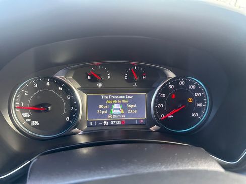 Used 2024 Chevrolet Equinox RS w/ RS Leather Package image 16