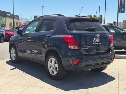 Used 2018 Chevrolet Trax LT w/ LT Convenience Package AWD/4WD image 7