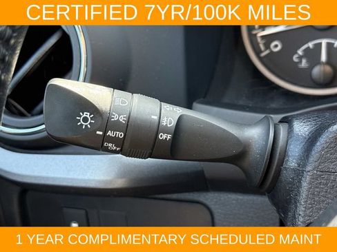 Used 2023 Toyota Tacoma TRD Sport AWD/4WD image 26