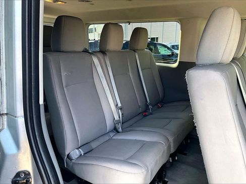 Used 2019 Nissan NV 3500 SV w/ Navigation Package RWD image 13