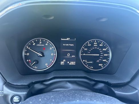 Used 2025 Subaru Outback Premium AWD/4WD image 7