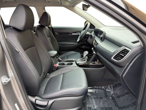 Used 2024 Kia Seltos EX FWD image 18
