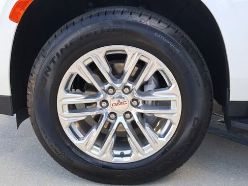 Certified 2023 GMC Yukon SLT image 7