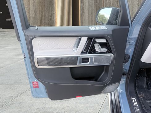 Used 2023 Mercedes-Benz G 550 image 26