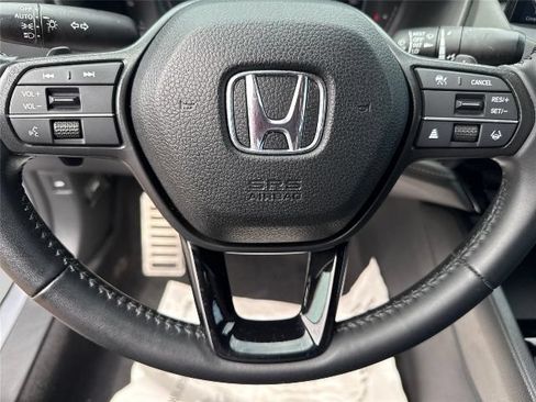 Used 2023 Honda Accord Sport image 12