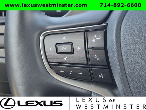 Used 2025 Lexus ES 300h w/ Premium Package FWD image 23