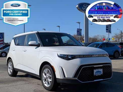 Used 2024 Kia Soul LX w/ Option Group 015 FWD image 1