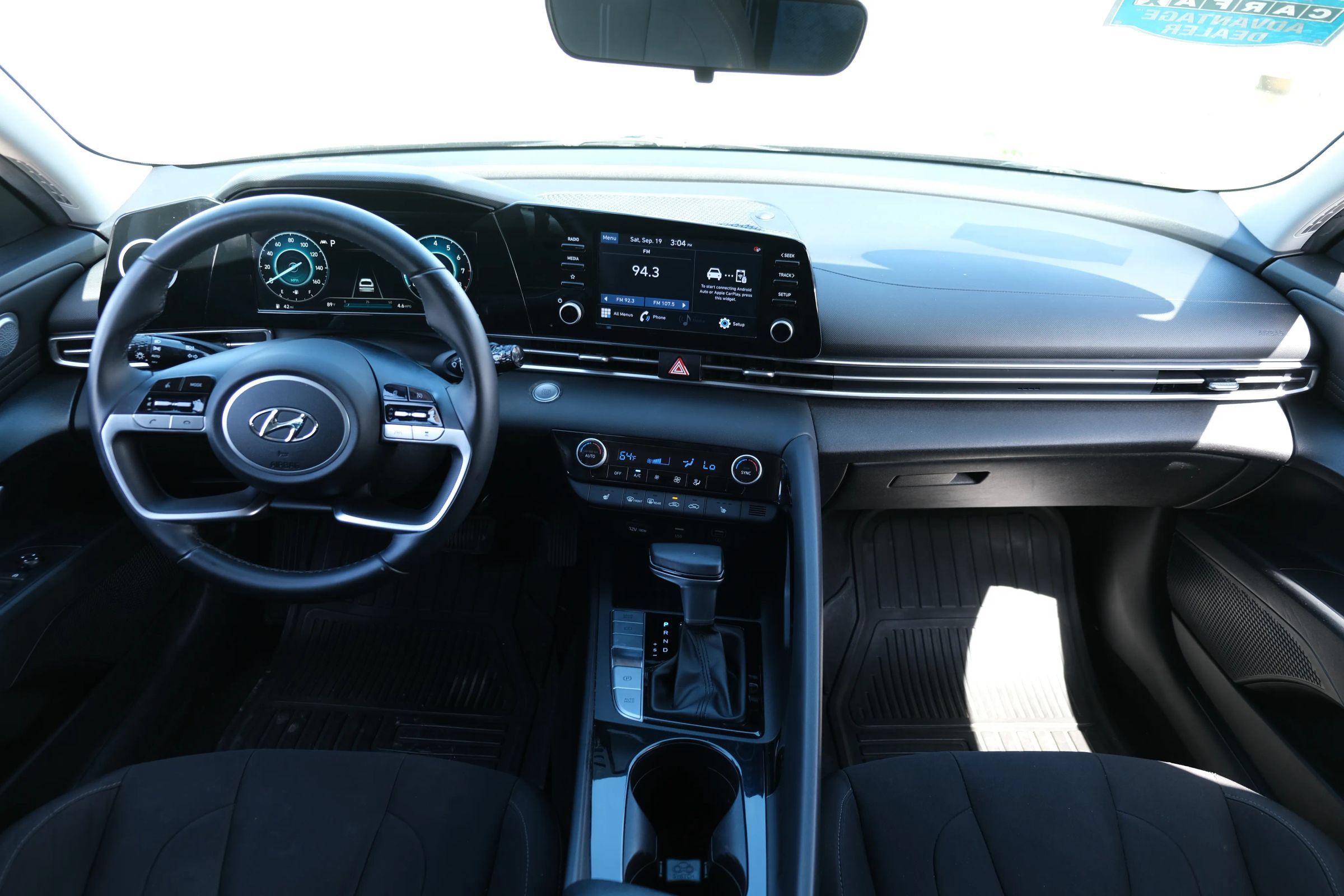 Used 2021 Hyundai Elantra SEL w/ Convenience Package FWD image 10