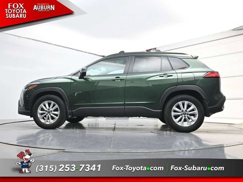 Used 2022 Toyota Corolla Cross LE w/ Moonroof Package AWD/4WD image 24