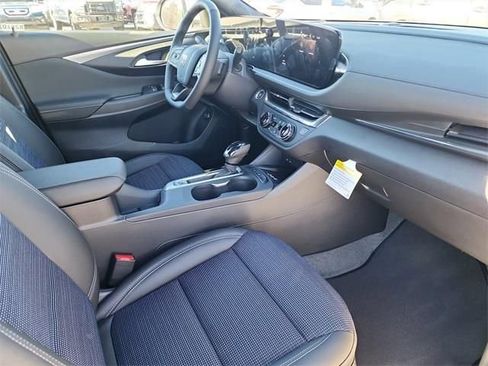 New 2026 Buick Envista Preferred w/ Convenience I Package FWD image 16