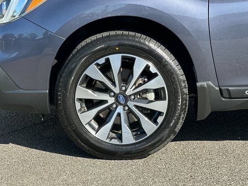 Used 2017 Subaru Outback 2.5i Limited w/ Popular Package #5 AWD/4WD image 33