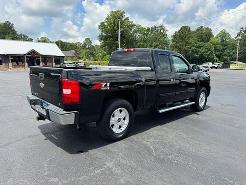 Used 2011 Chevrolet Silverado 1500 LT w/ All-Star Edition AWD/4WD image 6