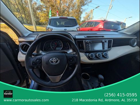 Used 2013 Toyota RAV4 LE FWD image 4