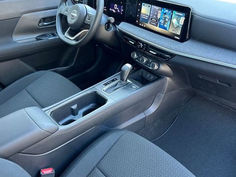 New 2026 Nissan Kicks S image 14