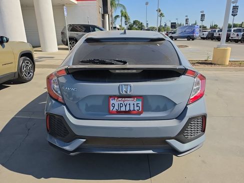 Used 2019 Honda Civic EX image 5