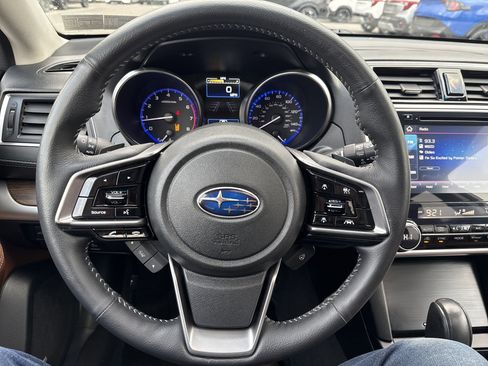Used 2019 Subaru Outback 2.5i Touring image 17