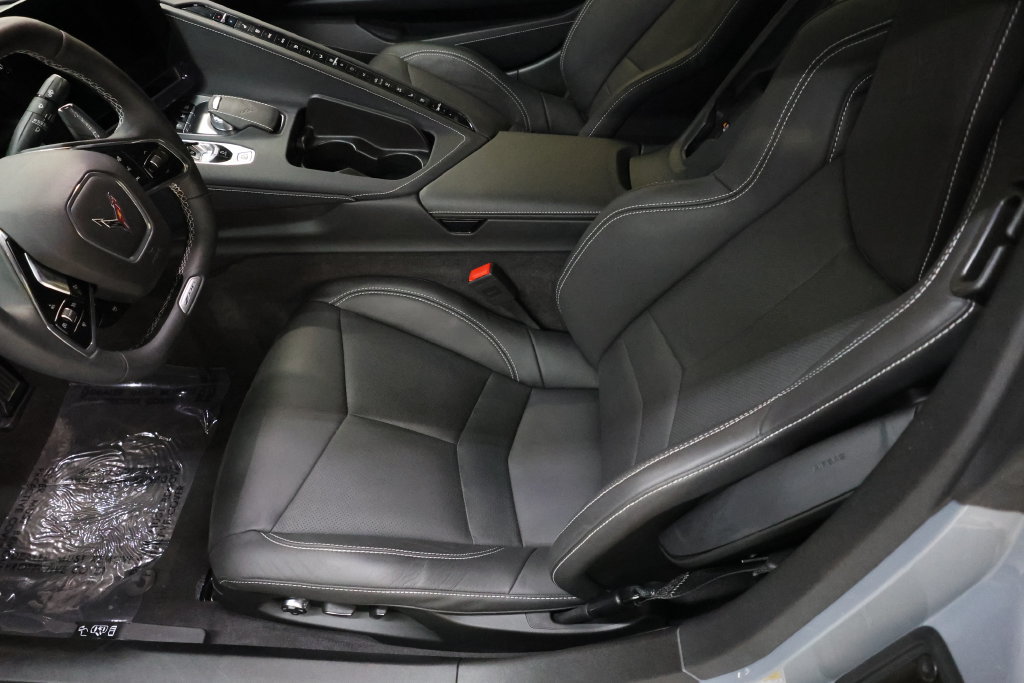 Used 2024 Chevrolet Corvette Z06 w/ Stealth Interior Trim Package RWD image 90