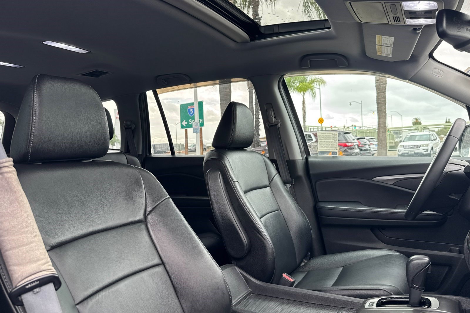 Used 2017 Honda Pilot EX-L image 25
