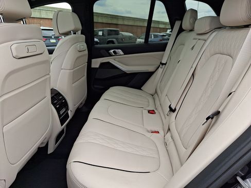 Used 2024 BMW X5 M60i AWD/4WD image 10