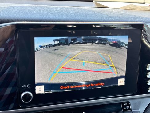 Used 2025 Toyota Camry SE FWD image 25