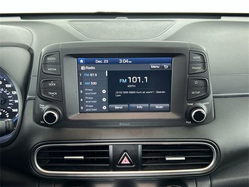 Used 2019 Hyundai Kona SE w/ Cargo Package image 14