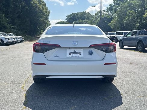 Used 2023 Honda Civic EX image 6