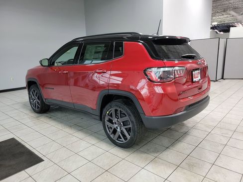 New 2026 Jeep Compass Limited image 4